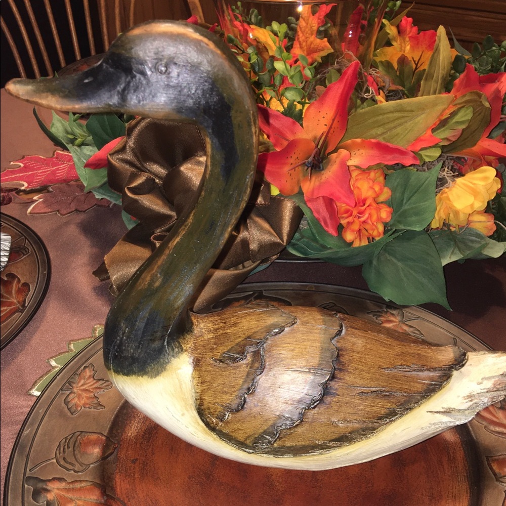 Two Decorative Ducks - Picture 2 of 5